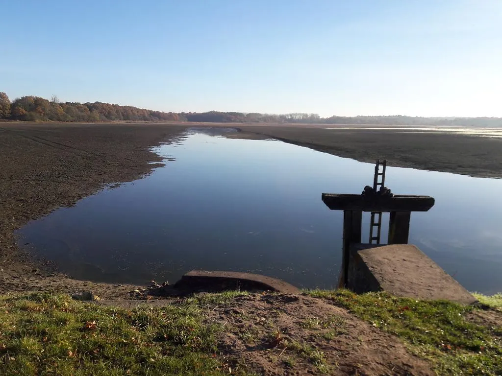 location engins travaux publics contres