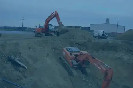 location engins travaux publics Orléans-1